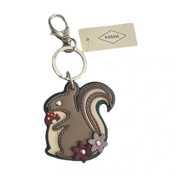 Fossil Squirrel Key Fob Brown Cream - Picture 1 of 5